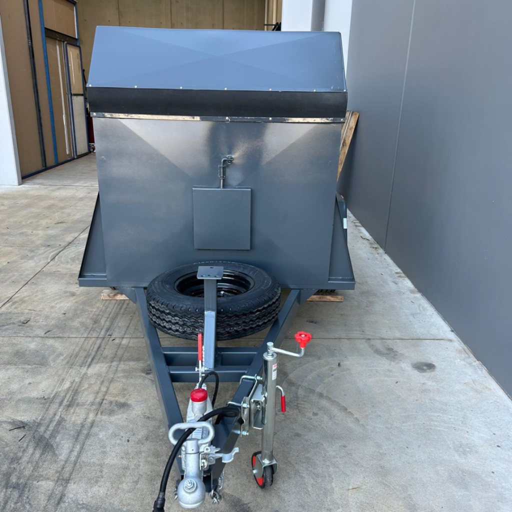 Enclosed Trailers